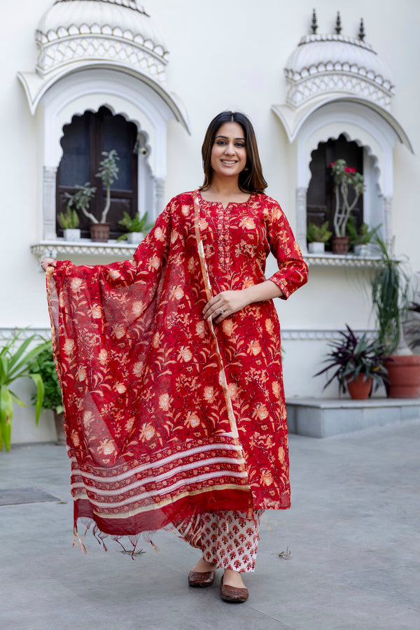 Gerua Chanderi Silk Suit with Handwork Detailing