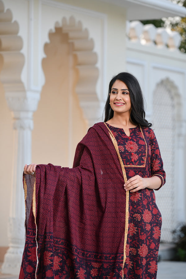 Splendid Maroon Gold Gotapatti Cotton Suit Set (Plus Size)